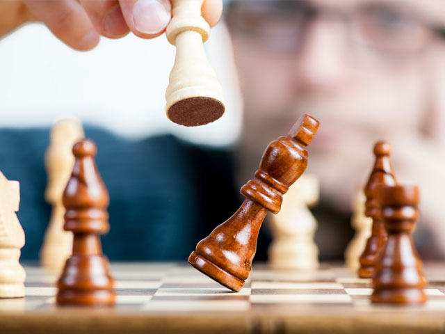 nextchessmove.com - Next Chess Move: The strongest - Next Chess